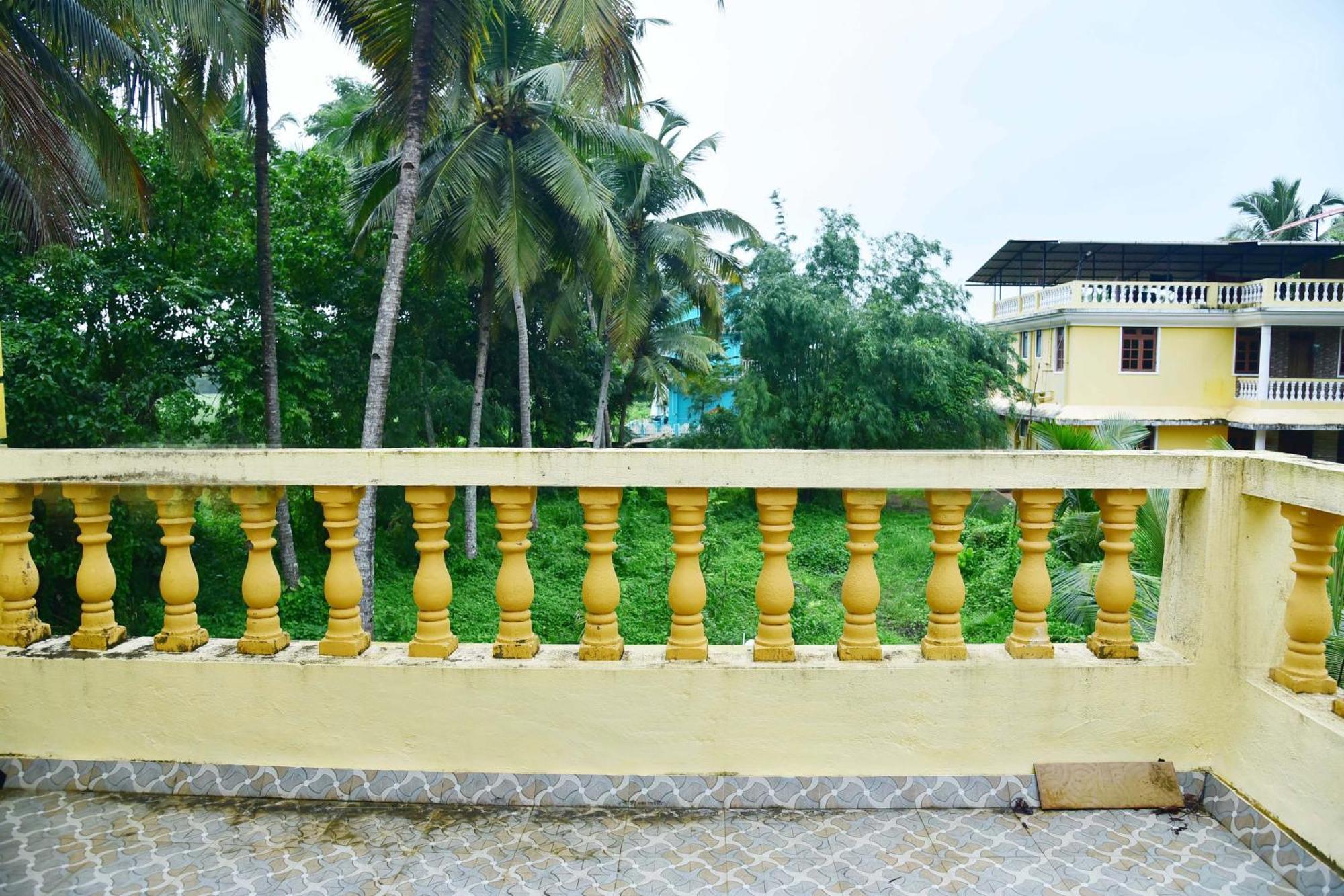 Field Stone -3 Bhk Duplex Villa Talaulim Luaran gambar